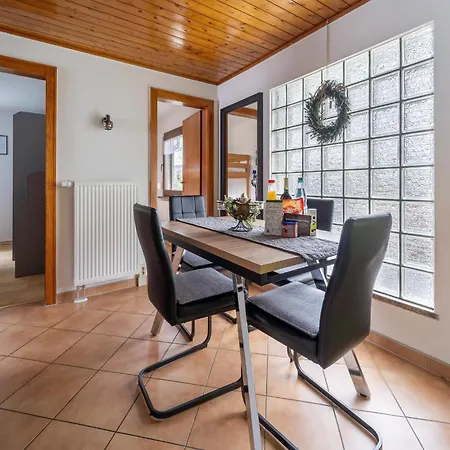 Casa vacanze Tranquil In Near The Centre Suhl